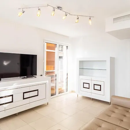 Apartman Krystal Palace A