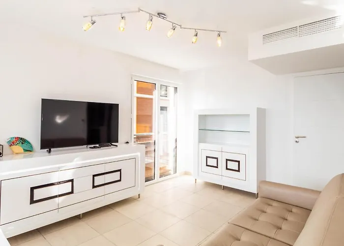 Apartment Krystal Palace A